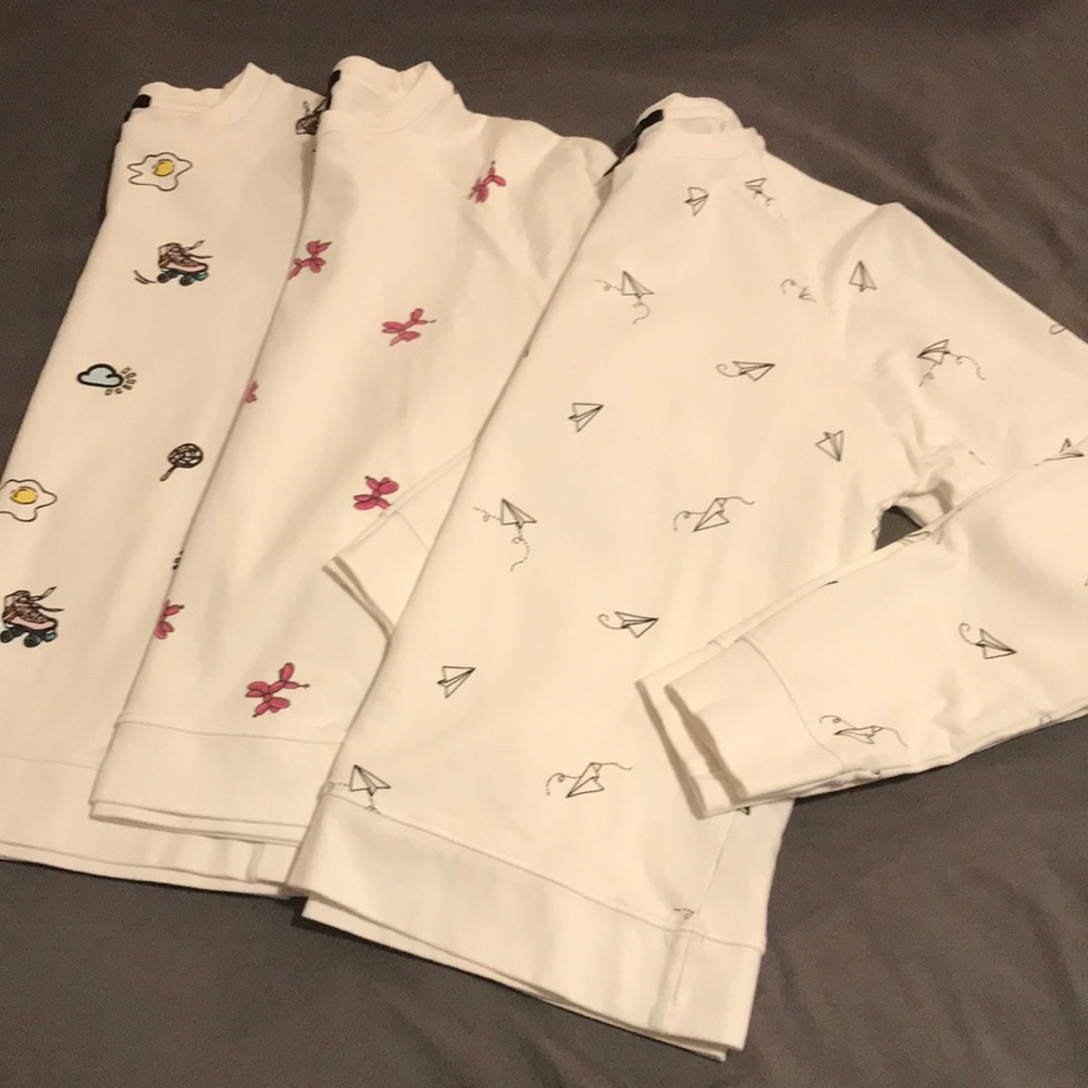Paper airplane sweatshirt. Korean street style